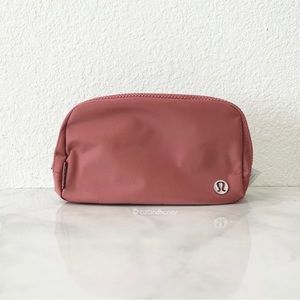 lululemon Everywhere Belt Bag 1L